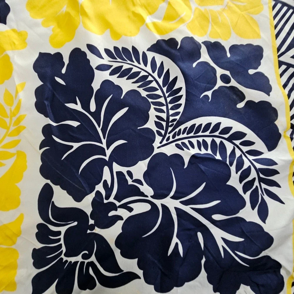 Talbots Silk Scarf‎ Navy Yellow Hibiscus Floral Tropical Geometric Border Square